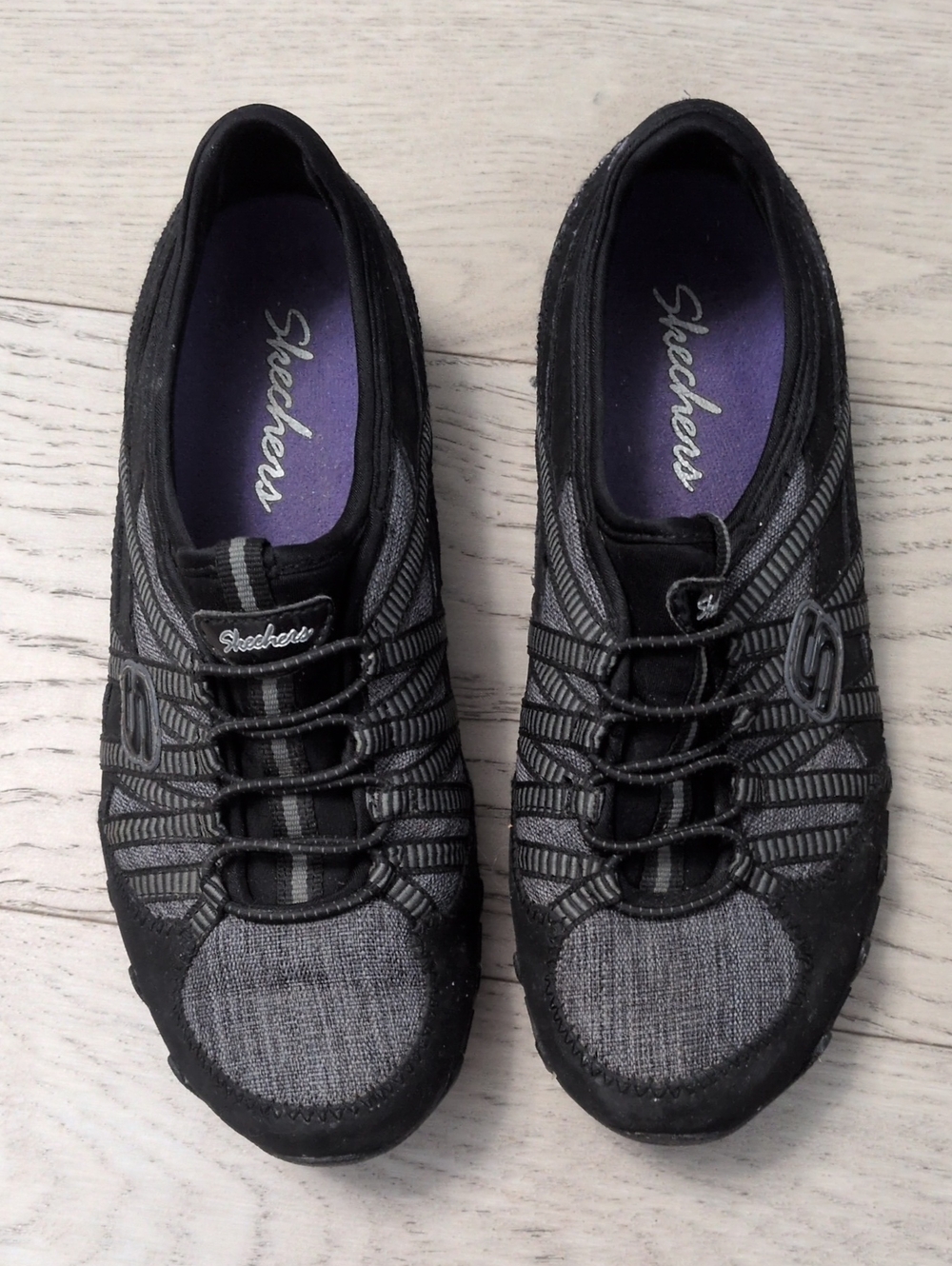 Skechers Women's Black & Gray Slip-On Athletic Sneakers